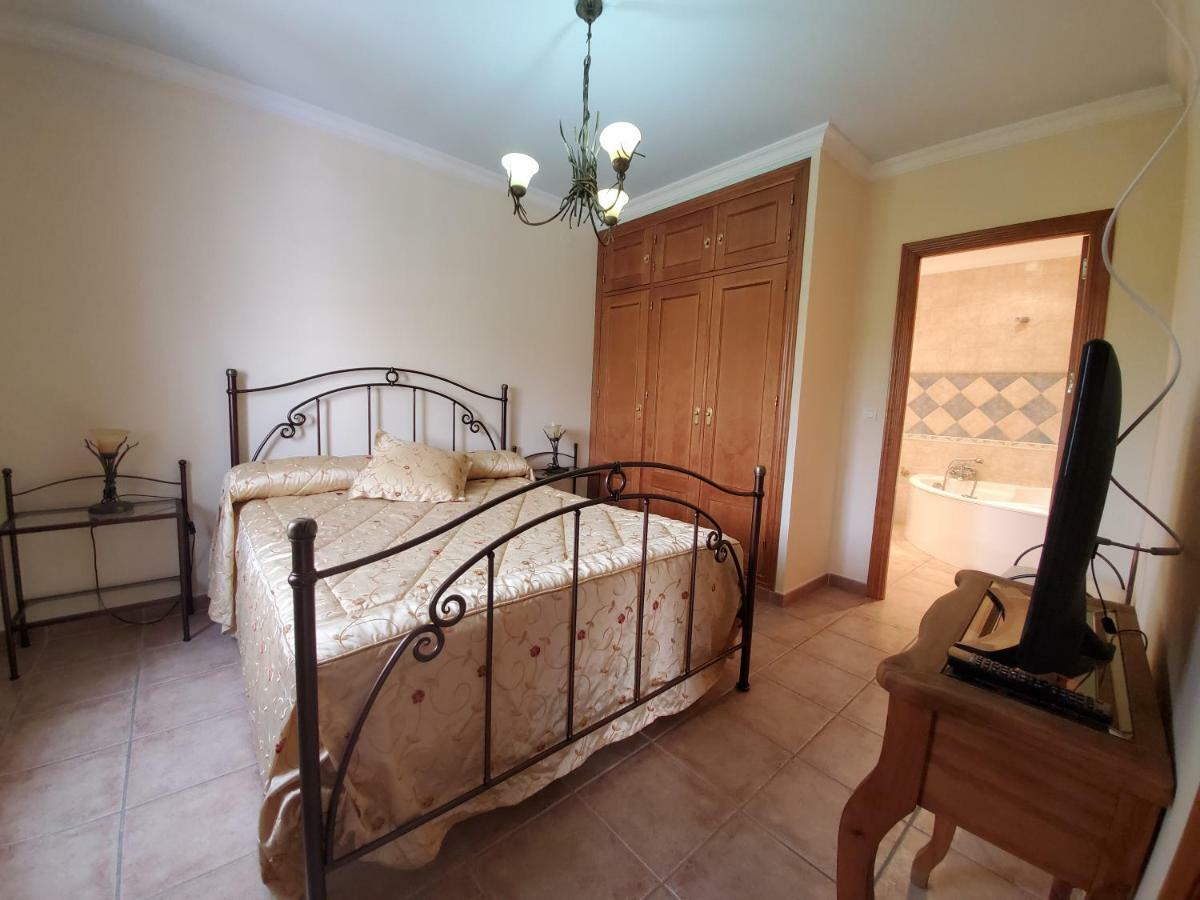 Hotel Arco Del Sol Colmenar Exteriér fotografie